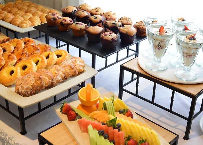 Crowne Plaza Toronto Airport By Ihg Hotel